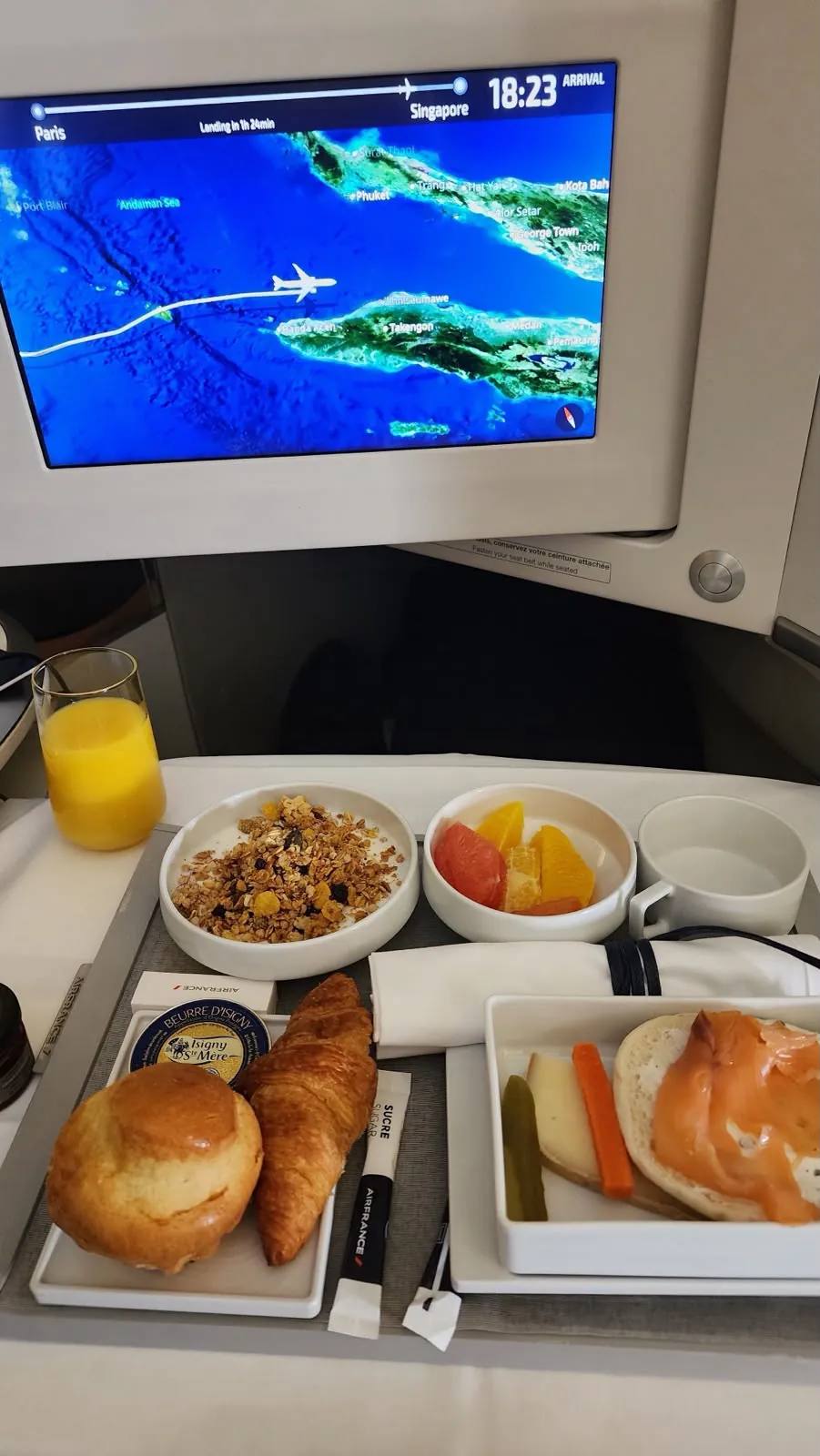 Café da manhã a bordo da Classe Executiva da Air France